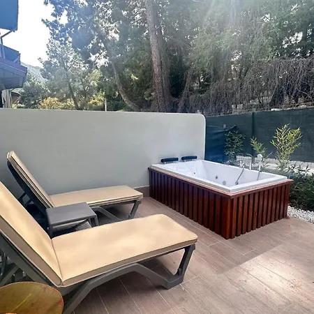 Aparthotel Club Aquarium 3*