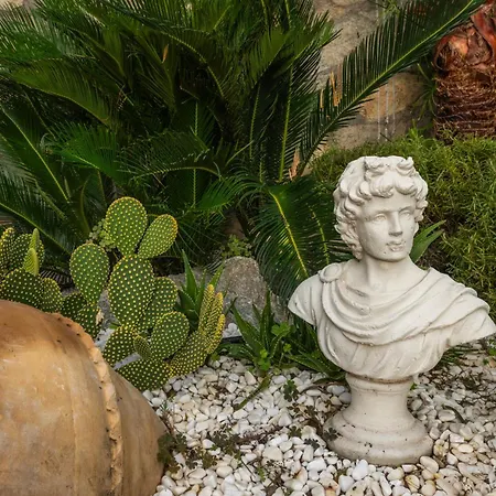 Club Aquarium Ξενοδοχείο με διαμερίσματα Μαρμαρίς