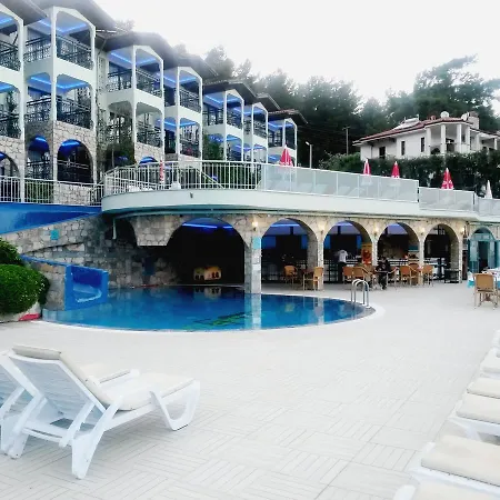 Club Aquarium 3*